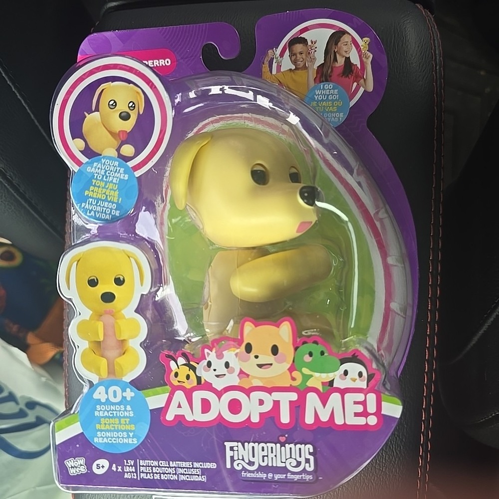 Fingerlings X ADOPT ME Interactive Dog 40+ Sounds And Reactions ▫️